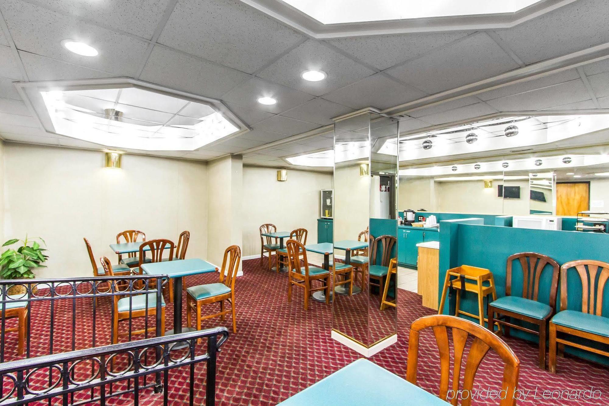 Econo Lodge&Suites Clarksville Extérieur photo